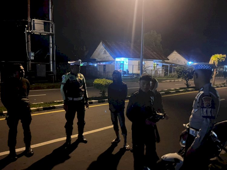 Sat Lantas Polres Manggarai Gencar Lakukan Patroli Malam untuk Antisipasi Balap Liar dan Laka Lantas