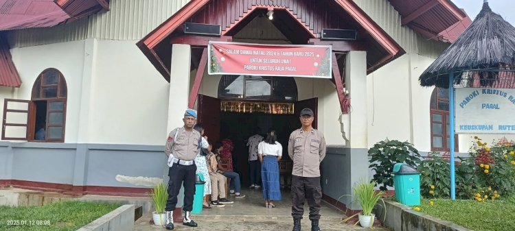 Polsek Cibal Laksanakan Pengamanan Perayaan Misa di Gereja Paroki Kristus Raja Pagal