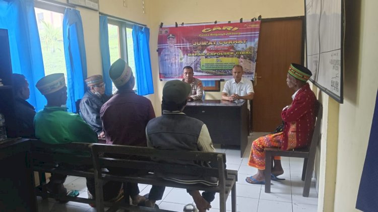 Polsek Cibal Respon Keluhan Warga Melalui Program Jumat Curhat