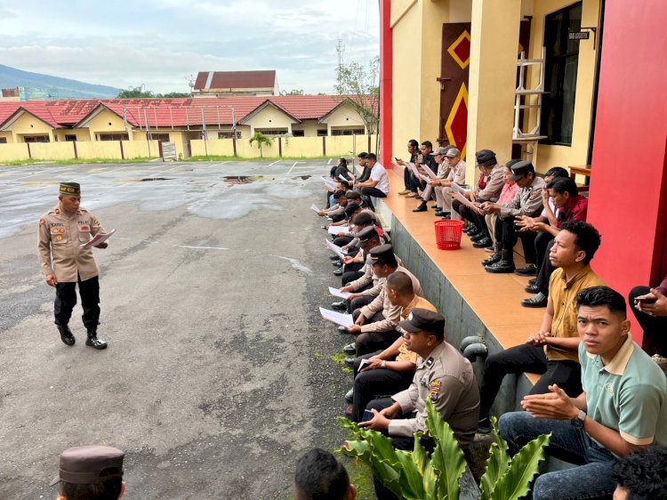 Polres Manggarai Gelar Binrohtal untuk Meningkatkan Keimanan dan Ketakwaan Personil