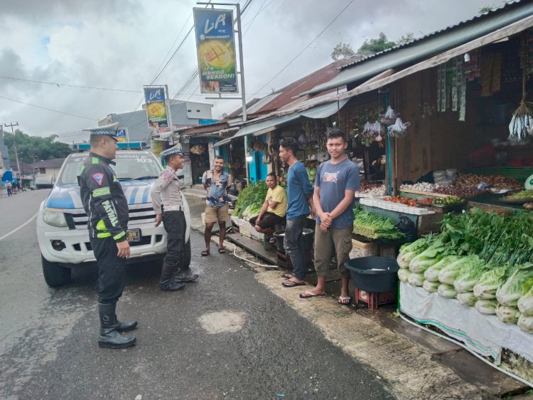 Sat Lantas Polres Manggarai Gelar Patroli KRYD, Pamturlalin, dan Himbauan Kamseltibcar Lantas di Kota Ruteng