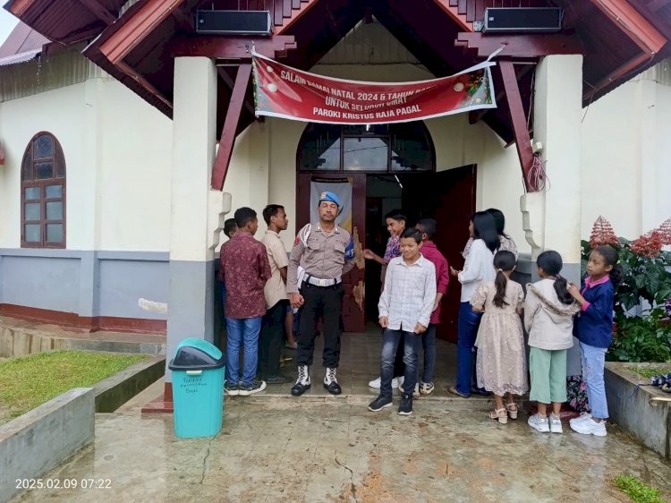 Polsek Cibal Laksanakan Pengamanan Perayaan Misa di Gereja Paroki Kristus Raja Pagal