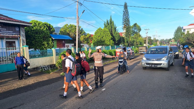 Satlantas Polres Manggarai Gelar Pamturlalin Rutin untuk Keselamatan Berlalu Lintas