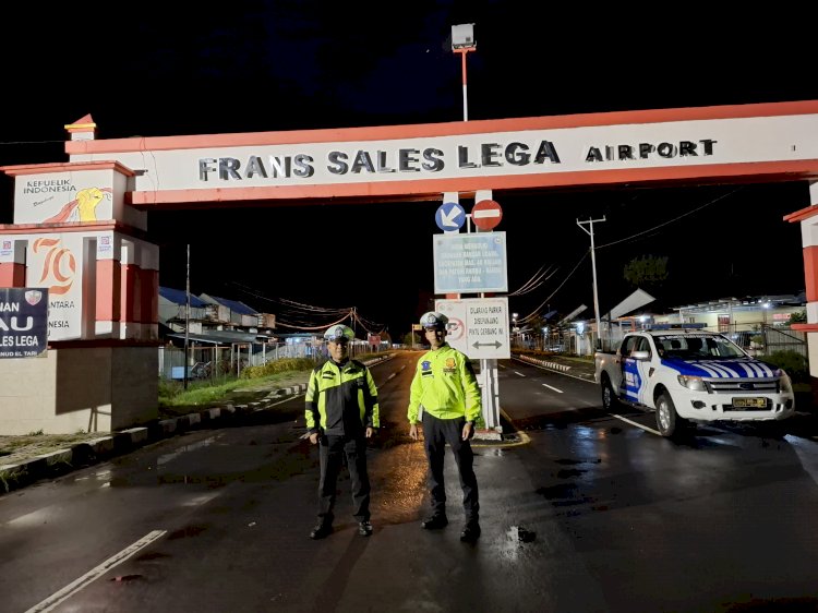 Patroli Malam Satlantas Polres Manggarai Tingkatkan Kamseltibcar Lantas Selama Bulan Ramadhan