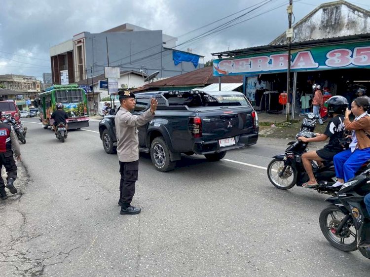 Sat Samapta Polres Manggarai Gelar Patroli Dialogis untuk Menjaga Ketertiban Kota Ruteng