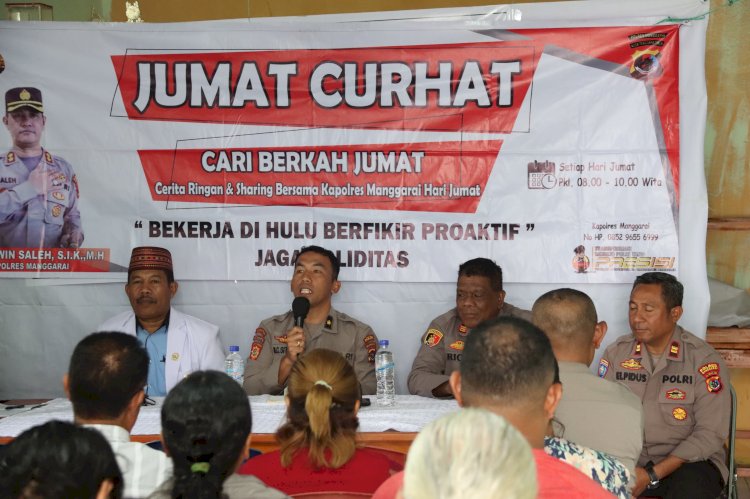 Wakapolres Manggarai Pimpin Kegiatan Jumat Curhat Polres Manggarai