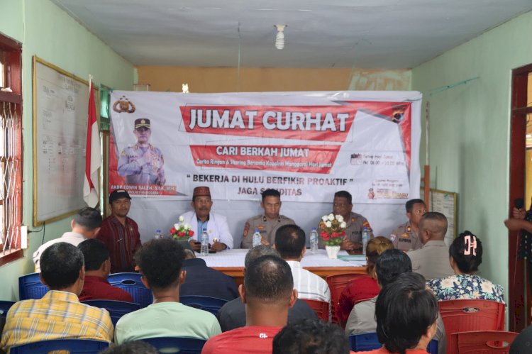 Wakapolres Manggarai Pimpin Kegiatan Jumat Curhat Polres Manggarai