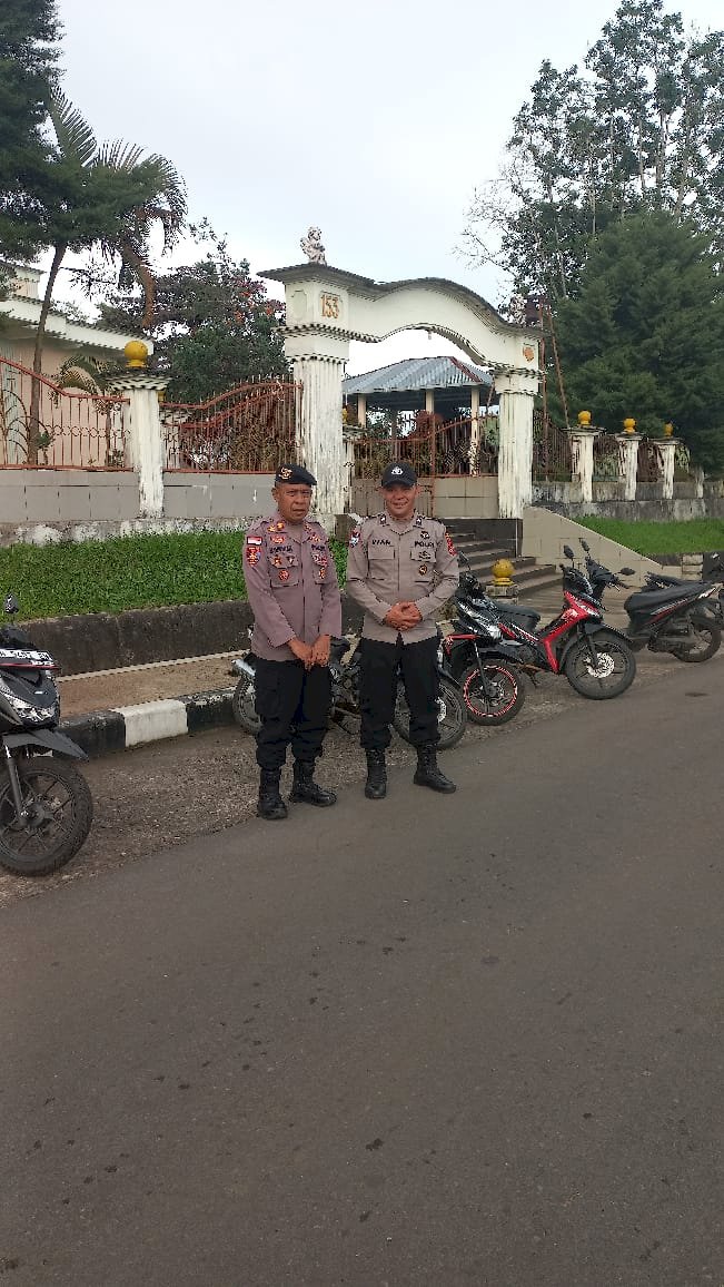 Polres Manggarai Gelar Pengamanan Ibadah Minggu di Gereja-Gereja di Ruteng