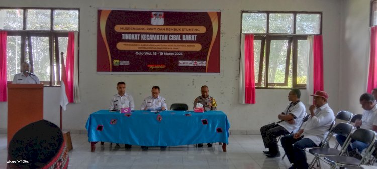 Kapolsek Cibal Hadiri Musrenbangcam RKPD dan Rembuk Stunting Tingkat Kecamatan Cibal Barat