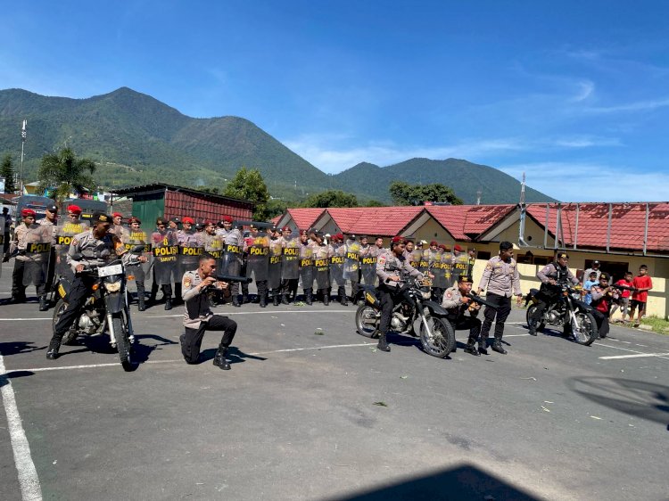 Asah Kemampuan dan Keterampilan Melalui Latihan Dalmas, Personil Polres Manggarai Siap Hadapi May Day 2025