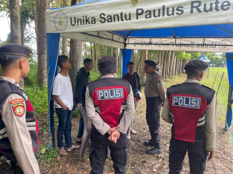 Patroli Dialogis Sat Samapta Polres Manggarai Jaga Kamtibmas Tetap Kondusif di Kota Ruteng