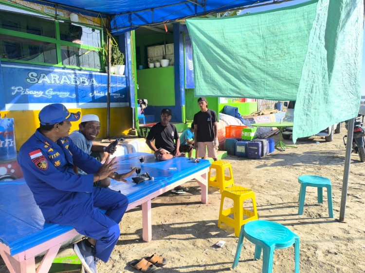 Wujudkan Kamtibmas Kondusif, Satpolairud Polres Manggarai Gelar Patroli dan Sambang di Pesisir Sungai Wae Pesi