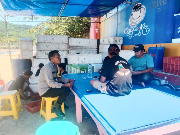 Bhabinkamtibmas Kelurahan Reo Laksanakan Patroli dan Sambang, Sampaikan Pesan Kamtibmas ke Warga binaan.