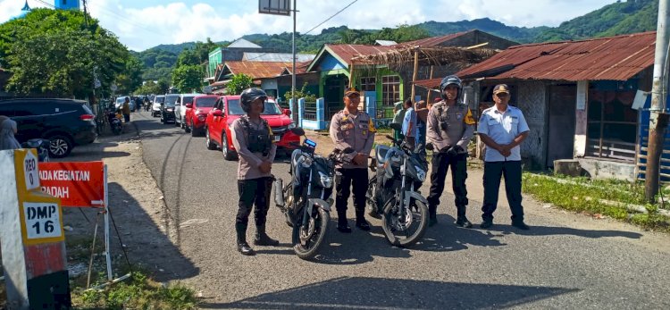 Kapolsek Reo Pimpin Pengamanan dan Pengawalan Calon Jemaah Haji Kecamatan Reok Tahun 2025