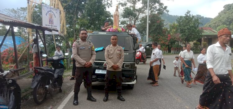 Polsek Cibal Laksanakan Pengamanan dan Pengawalan Perarakan Patung Bunda Maria