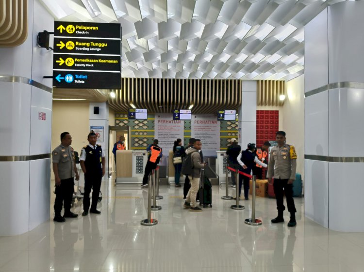 KP3 Udara Laksanakan Pengamanan Penerbangan di Bandara Frans Sales Lega Ruteng
