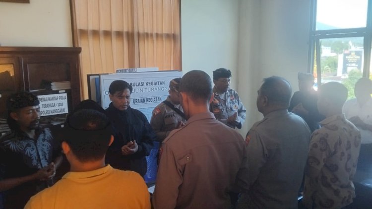 POLRES MANGGARAI GELAR KEGIATAN BINROHTAL UNTUK TINGKATKAN KEIMANAN PERSONEL