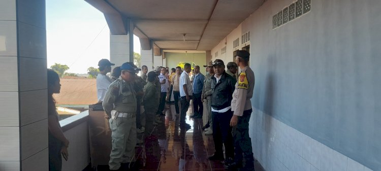 Bhabinkamtibmas Bersama Unsur Forkopimcam Lakukan Sidak Di Hotel Dahlia, Ruteng