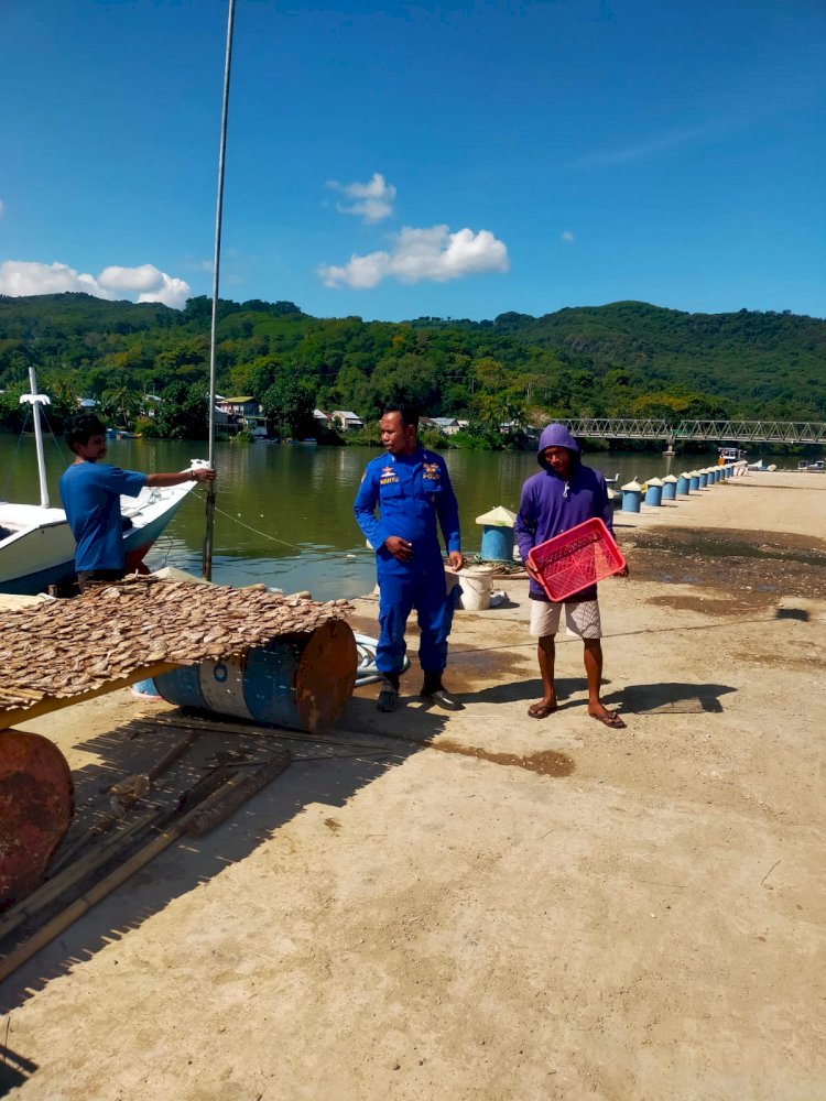 Patroli dan Sambang Satpolairud Polres Manggarai: Jaga Kamtibmas di Wilayah Pesisir.