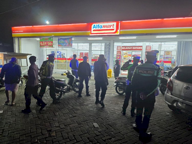 Polres Manggarai Gelar Patroli Malam Antisipasi Gangguan Kamtibmas di Kota Ruteng
