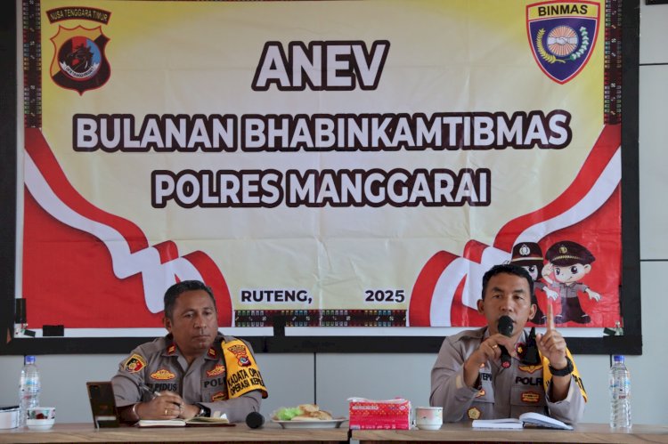 Wakapolres Manggarai Pimpin Anev Bulanan Bhabinkamtibmas, Tekankan Disiplin dan Profesionalisme