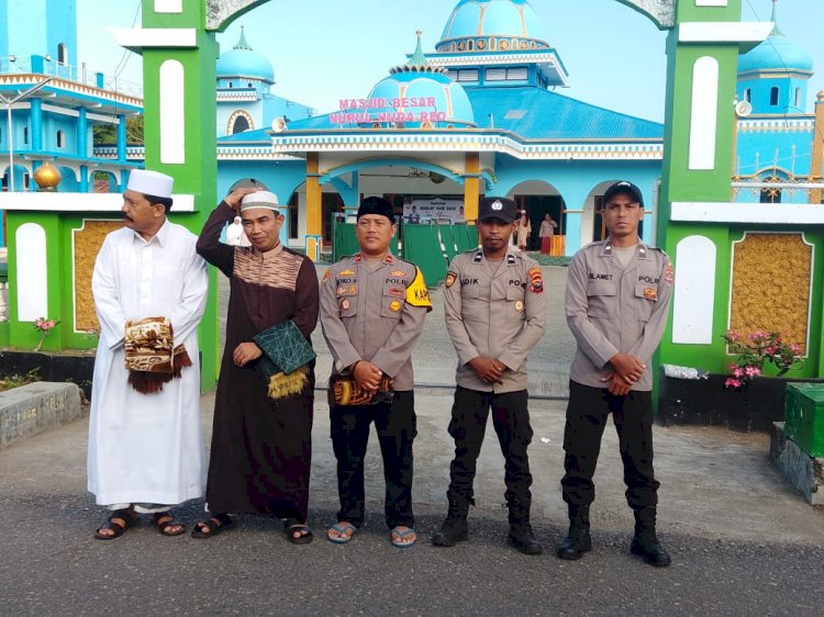 Polsek Reo Amankan Pelaksanaan Sholat Ied Idul Adha 1446 H di Wilayah Hukum Kecamatan Reok