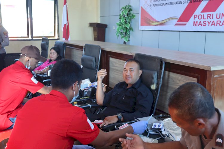 Polres Manggarai Gelar Donor Darah Sambut HUT Bhayangkara Ke-79