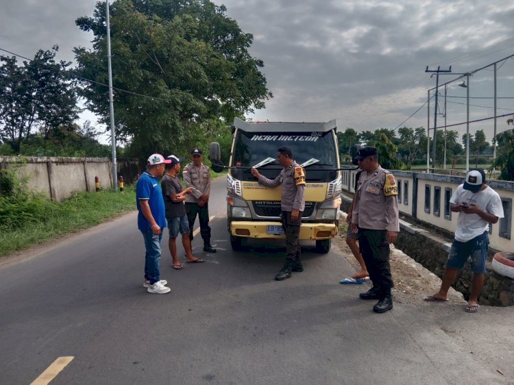 Bhabinkamtibmas Kelurahan Reo Dukung Giat Sosialisasi Dan Pelayanan Pembayaran Pajak Kendaraan Bermotor Bersama Uptd Pendapatan Daerah