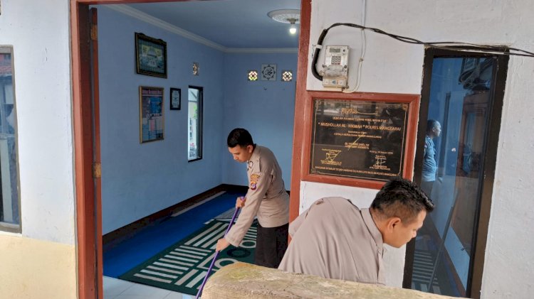 Kerja Bakti Di Polres Manggarai Menyambut Tahun Baru Islam 1447 H / 2025 M