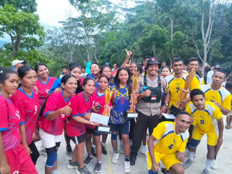 Bhabinkamtibmas waeri’i laksanakan pengamanan pertandingan final voli dies natalis paroki st. Monfort poco ke-25