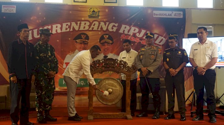 Kapolres Manggarai Hadiri Musrenbang RPJMD Kabupaten Manggarai Tahun 2025–2029