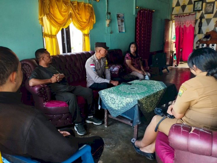 Mediasi Kasus Pencemaran Nama Baik Oleh Bhabinkamtibmas Dan Babinsa Di Kelurahan Watu
