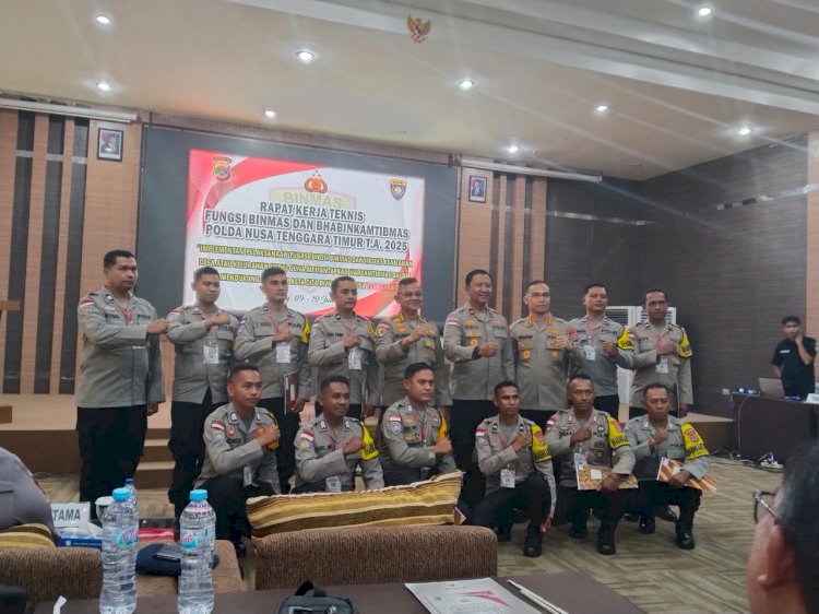 Bhabinkamtibmas Polres Manggarai Ikuti Zoom Rakernis dan Terima Penghargaan dari Kapolda NTT
