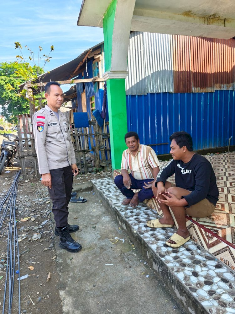 Sat Polairud Polres Manggarai Lakukan Sambang Dan Himbauan Keselamatan Laut Di Kelurahan Reo