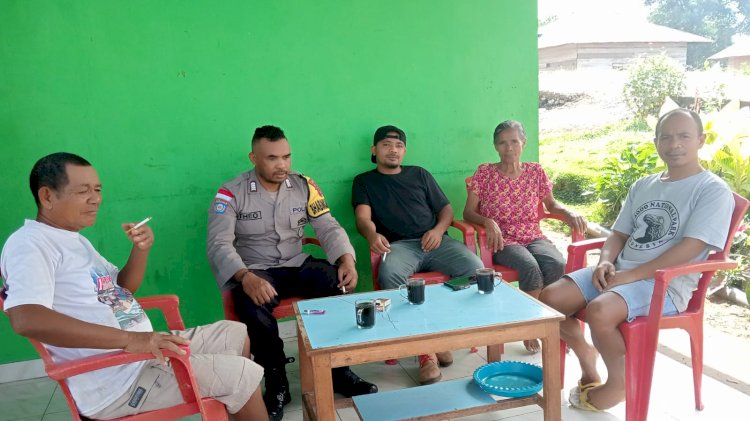Bhabinkamtibmas Desa Tal Sambangi Warga, Jalin Silaturahmi dan Pantau Perkembangan Hasil Panen