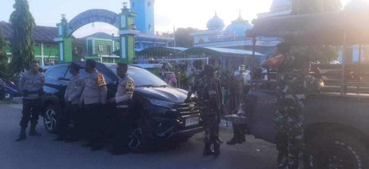 Polsek Reo laksanakan pengamanan dan pengawalan penjemputan Jamaah Haji asal Kecamatan Reok.