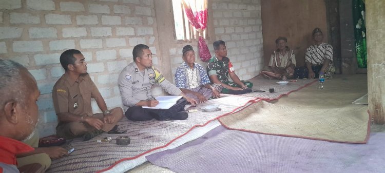 Kolaborasi Bhabinkamtibmas dan Babinsa Mediasi Sengketa Tanah Warisan di Kampung Langke
