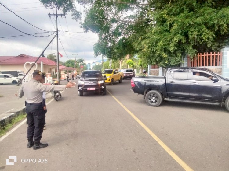 Patroli Dialogis dan Pengamanan Kunjungan Gubernur NTT dalam Rangka Lustrum Keuskupan Ruteng