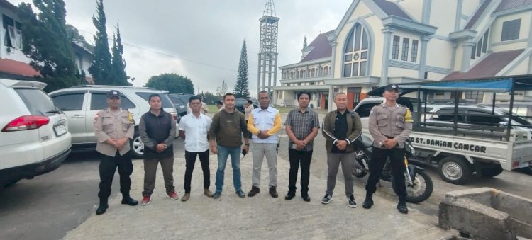 Polres Manggarai Laksanakan Pengamanan Misa Syukur Ulang Tahun Bapa Uskup Ruteng