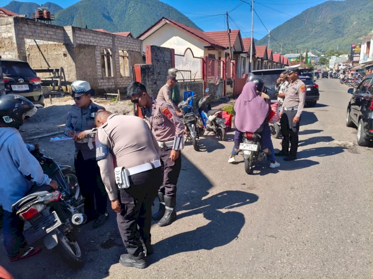Satuan Lalu Lintas Polres Manggarai Gelar Operasi Patuh Turangga 2025, Tindak 30 Pelanggar Pengendara Roda Dua