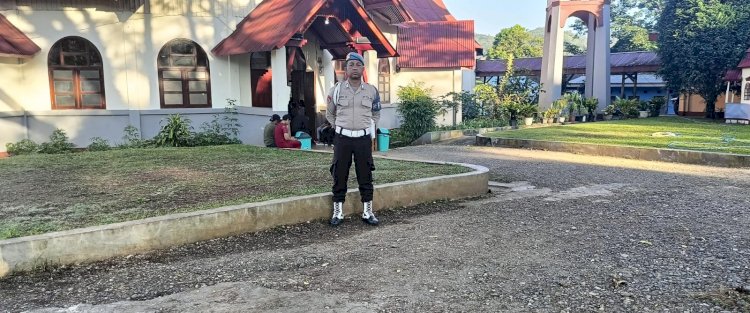 Polri Hadir dalam Pengamanan Ibadah Minggu di Wilayah Hukum Cibal
