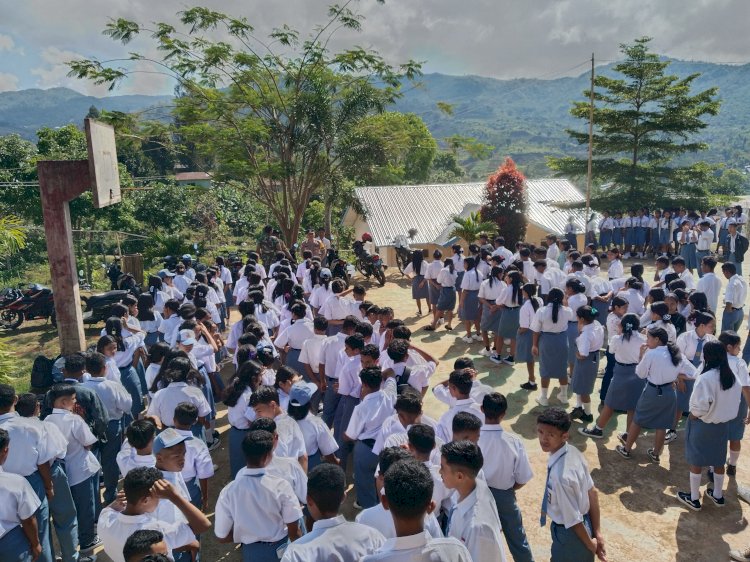 Bhabinkamtibmas Kecamatan Lelak: Penjaringan Dan Penyaringan Anggota Paskibra Hut RI Ke-80