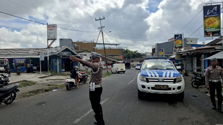 Patroli KRYD dan Turjawali, Satlantas Sampaikan Himbauan Keselamatan Berlalu Lintas