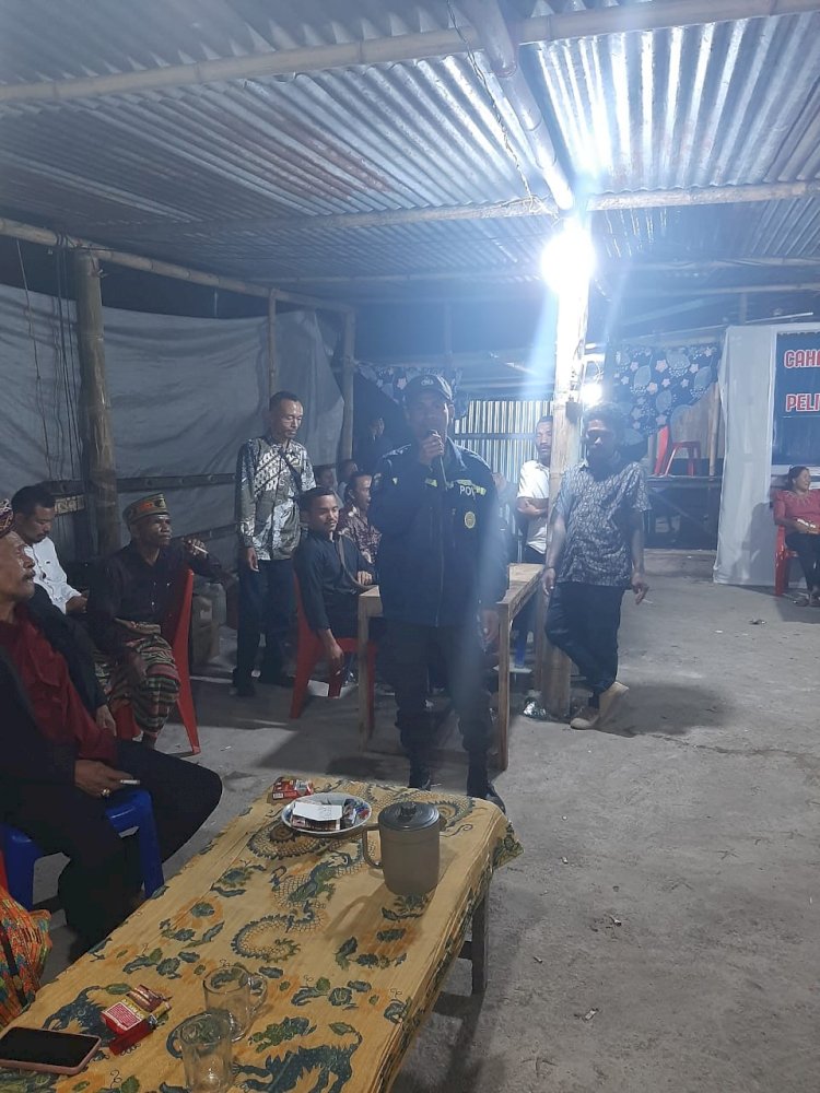 Wujudkan Keamanan, Bhabinkamtibmas Rahong Utara Hadiri dan Pantau Kegiatan Pesta Sekolah