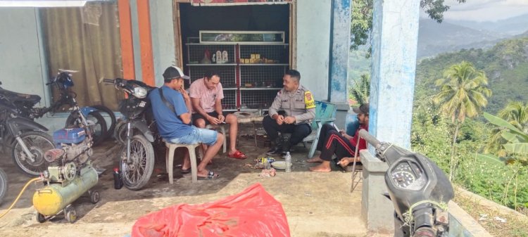 Bhabinkamtibmas Sambangi Warga, Pererat Kemitraan Polri Dan Masyarakat