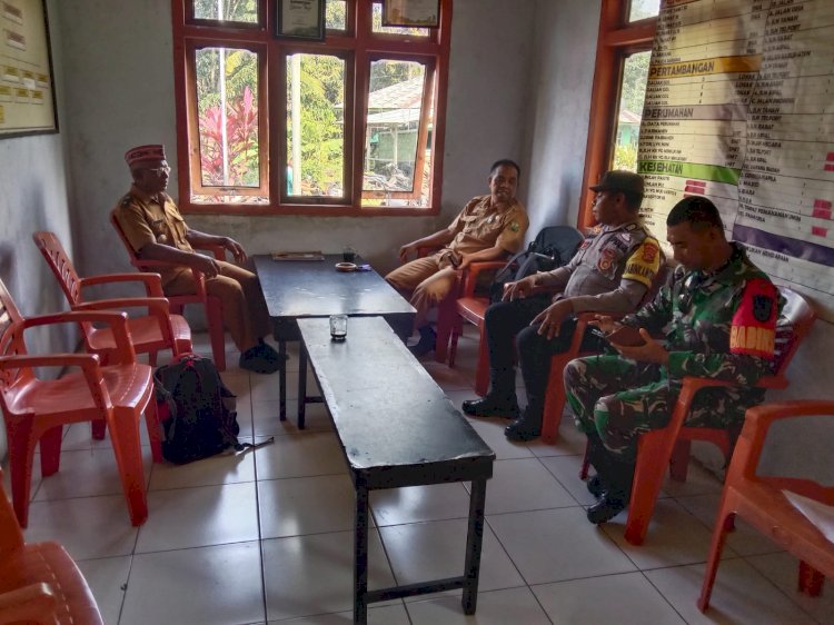 Silaturahmi Bhabinkamtibmas dengan Perangkat Desa, Jalin Kemitraan yang Harmonis
