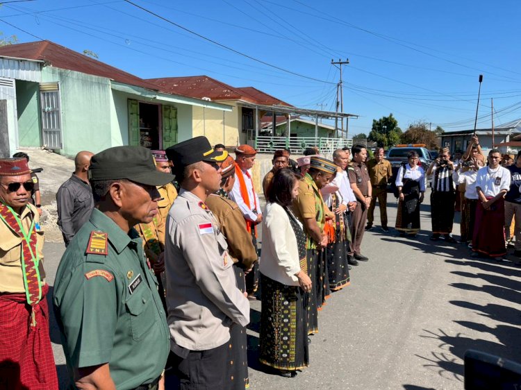 Wakapolres Manggarai Hadiri Launching dan Peletakan Batu Pertama Pembangunan Rumah Adat Pau