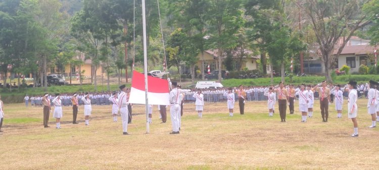 Upacara Pengibaran Dan Penurunan Bendera Merah Putih Dalam Rangka HUT RI Ke-80 Tingkat Kecamatan Cibal