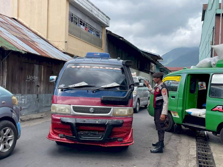 Membangun Komunikasi, Menciptakan Keamanan: Patroli Dialogis Sat Samapta