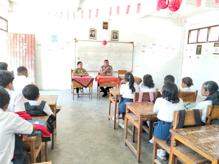 Sat Lantas Polres Manggarai Gelar Police Goes To School, Tanamkan Kesadaran Tertib Berlalu Lintas Sejak Dini